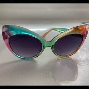 UNIF Rainbow Cat Eyes Sunglasses